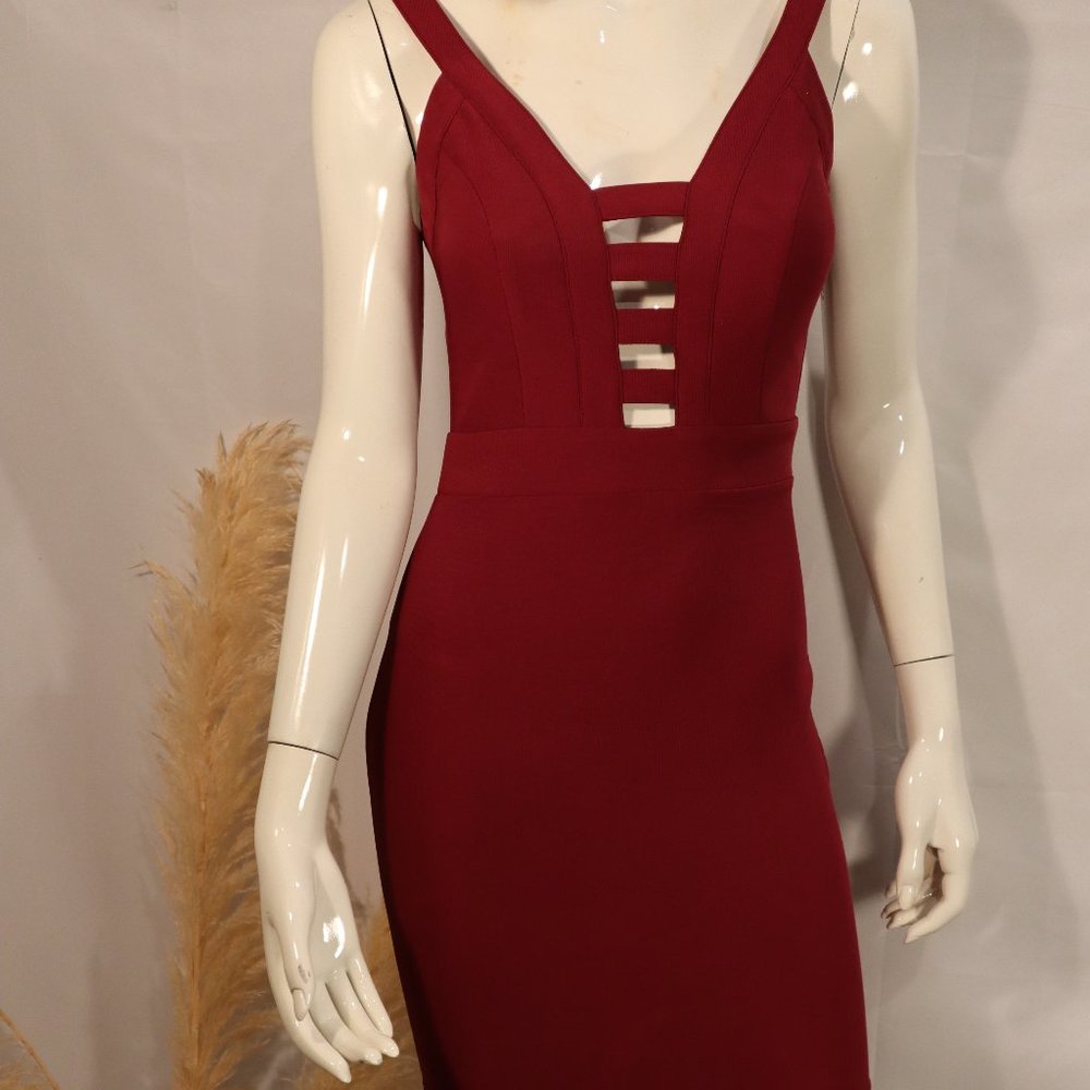 Cranberry Caged Cut out Sexy Party Dress Full Back Zipper Size Small